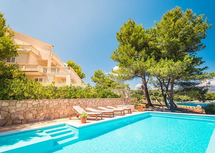 Hvarisca Villa Basina